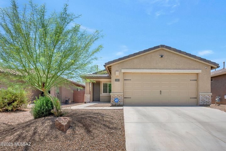 Property Photo:  12851 N Peony Drive  AZ 85653 