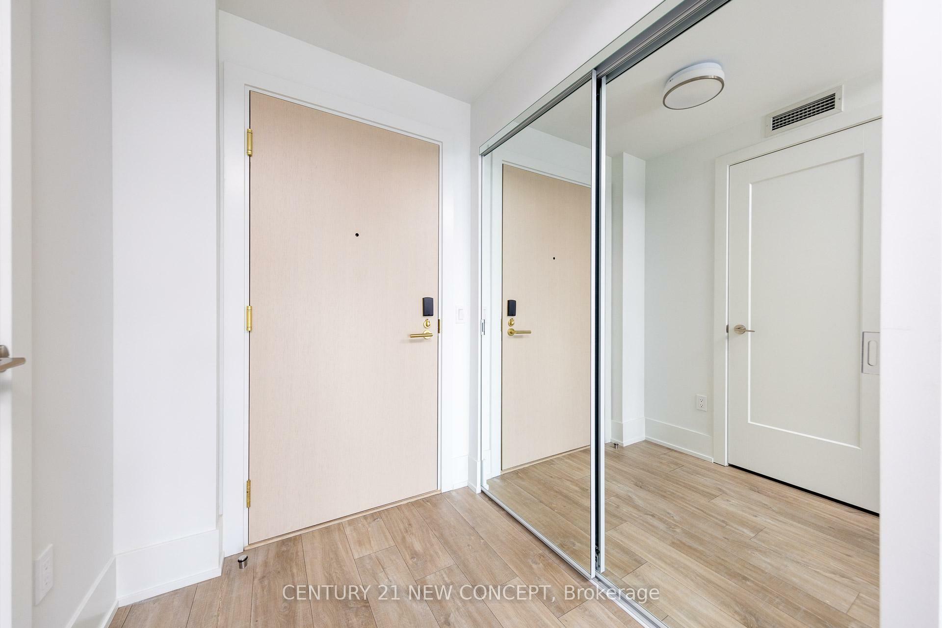 Photo de la propriété:  480 Front Street W 1717  ON M5V 0V6 