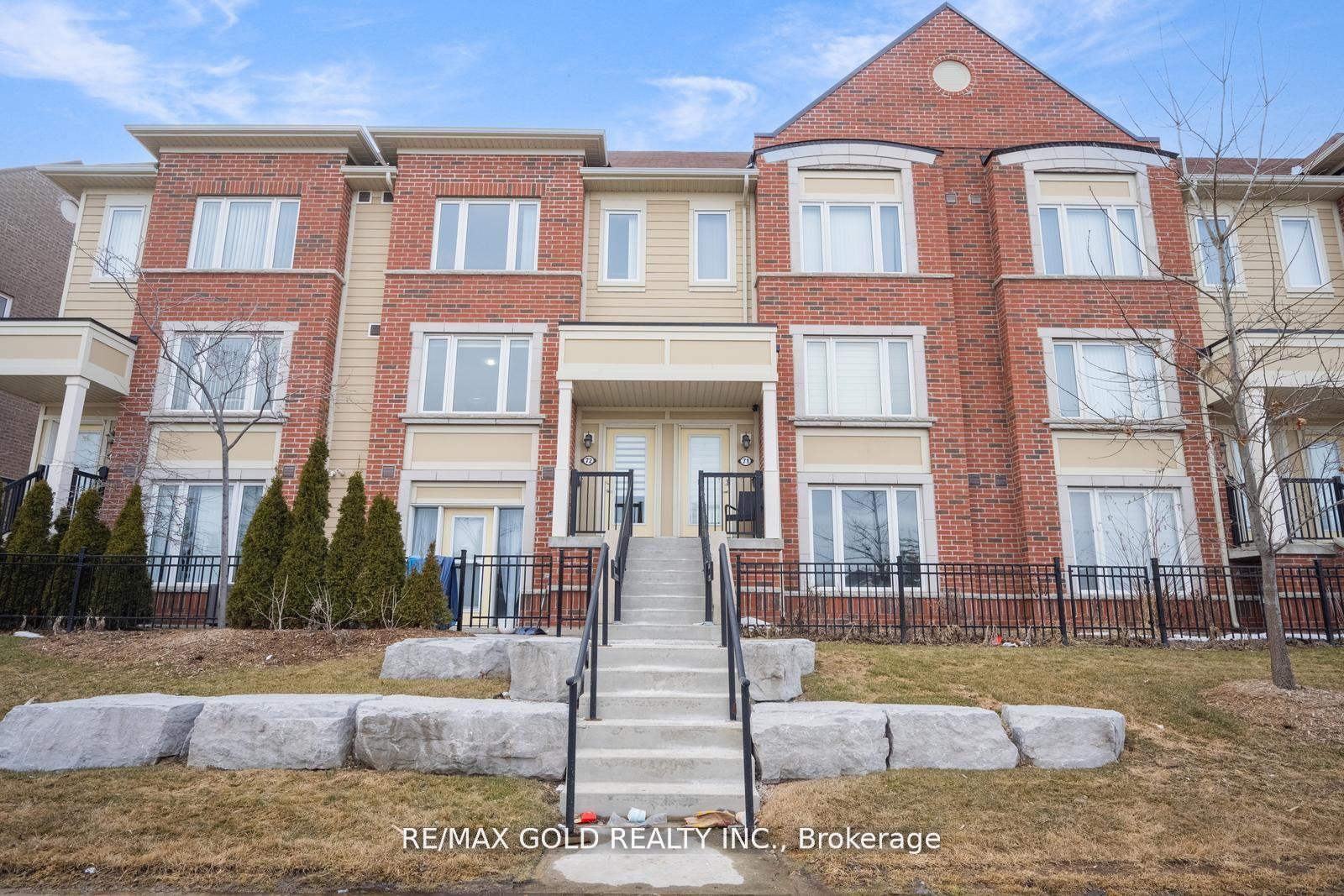 Property Photo: 250 Sunny Meadow Boulevard #72 ON L6R 3Y6