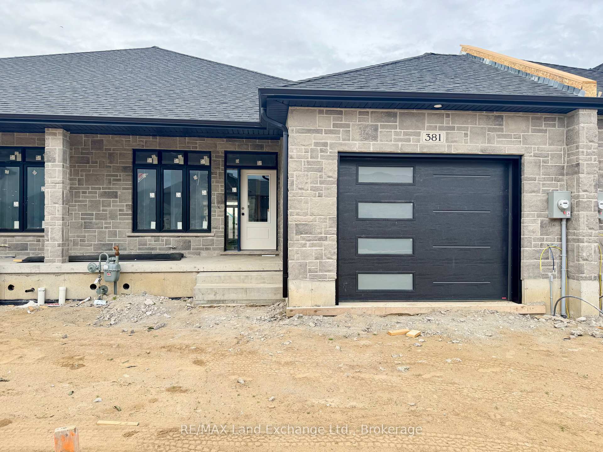 Property Photo: 381 Rosner Drive ON N0H 2C8