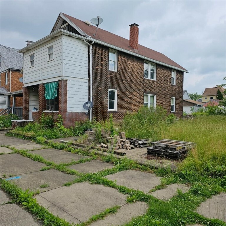Property Photo: 406 Main Avenue PA 15001