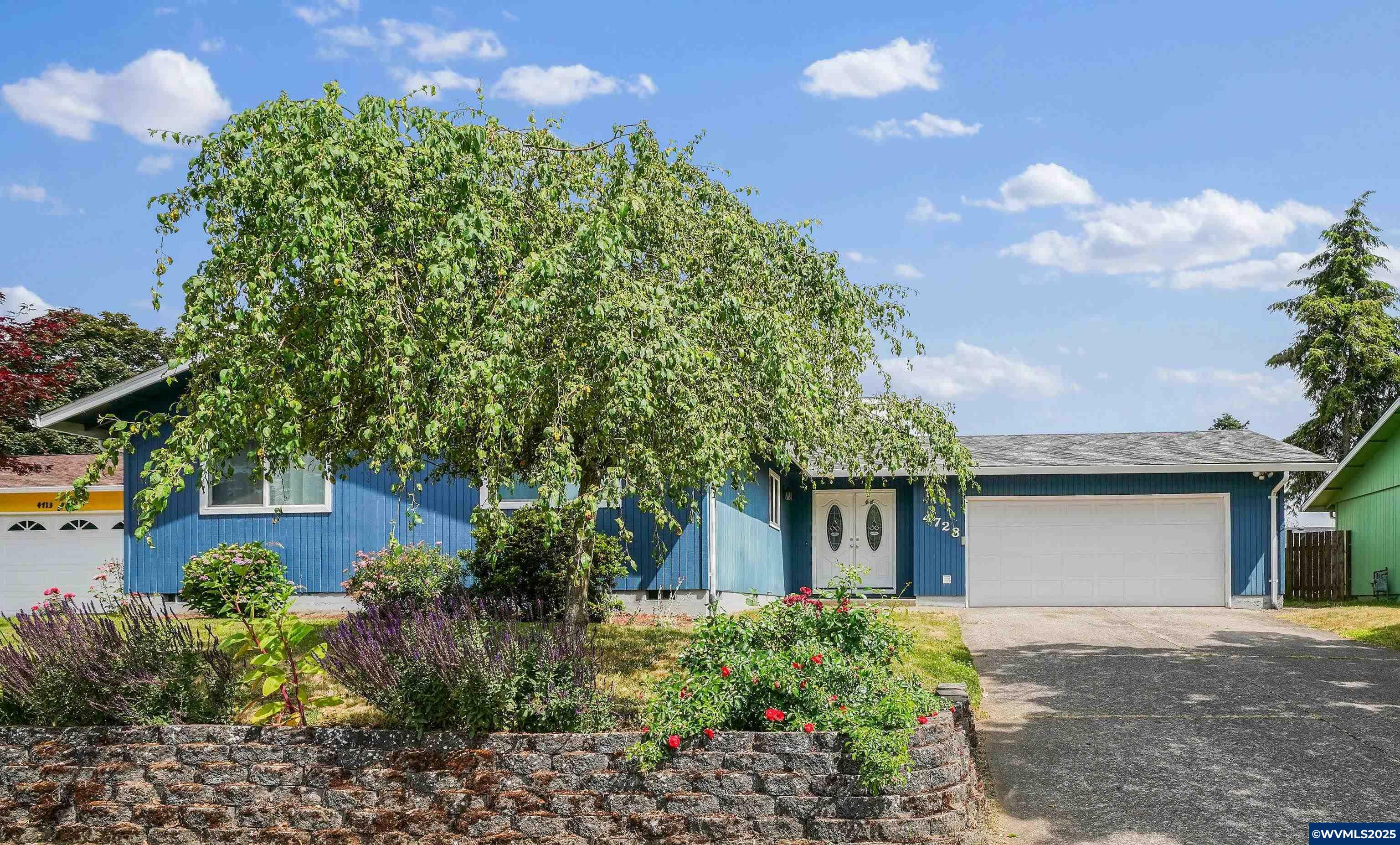 Property Photo:  4723 Buckhorn Ct SE  OR 97317 
