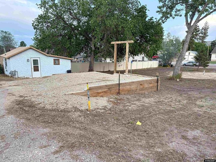 Property Photo: 158 &Amp 160 Western Avenue WY 82834