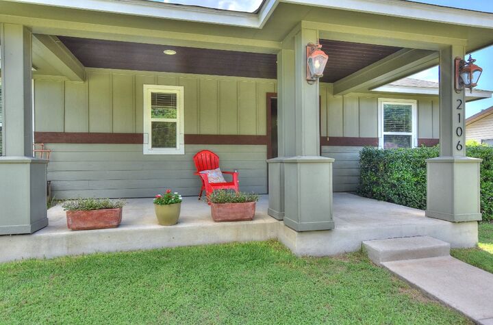 Property Photo:  2106 San Jose Street  TX 78626 