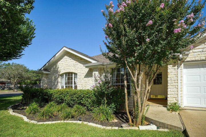 Property Photo:  9134 Edwardson Lane  TX 78749 