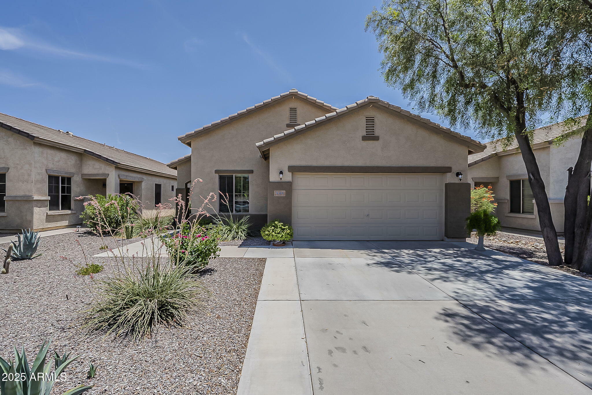 549 E Quentin Lane  San Tan Valley AZ 85140 photo