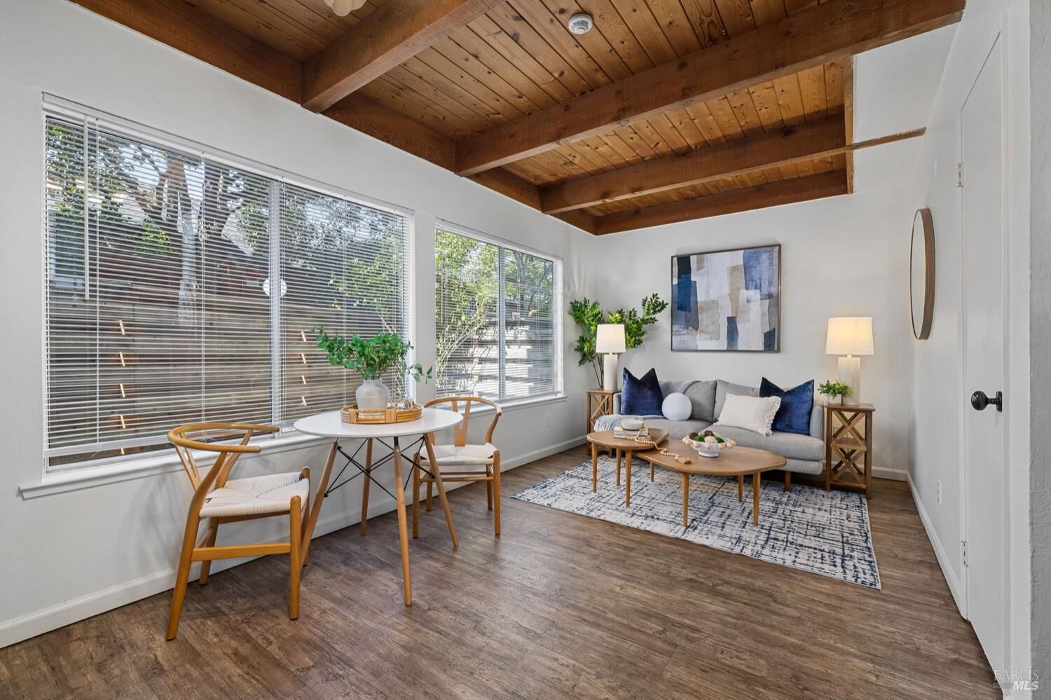 Property Photo: 16 Kingston Way CA 94931