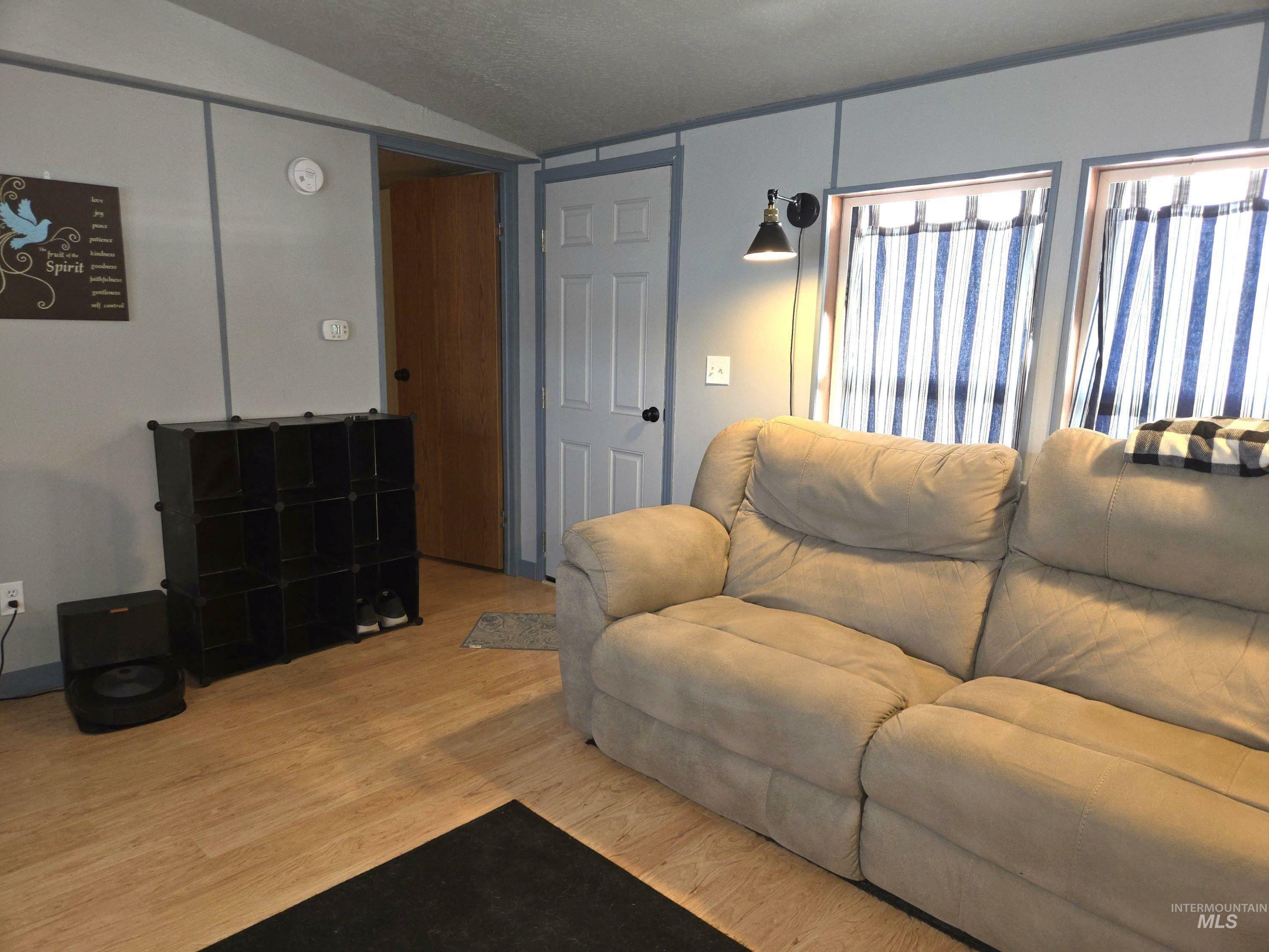 Property Photo: 913 Preston Ave #31 ID 83501