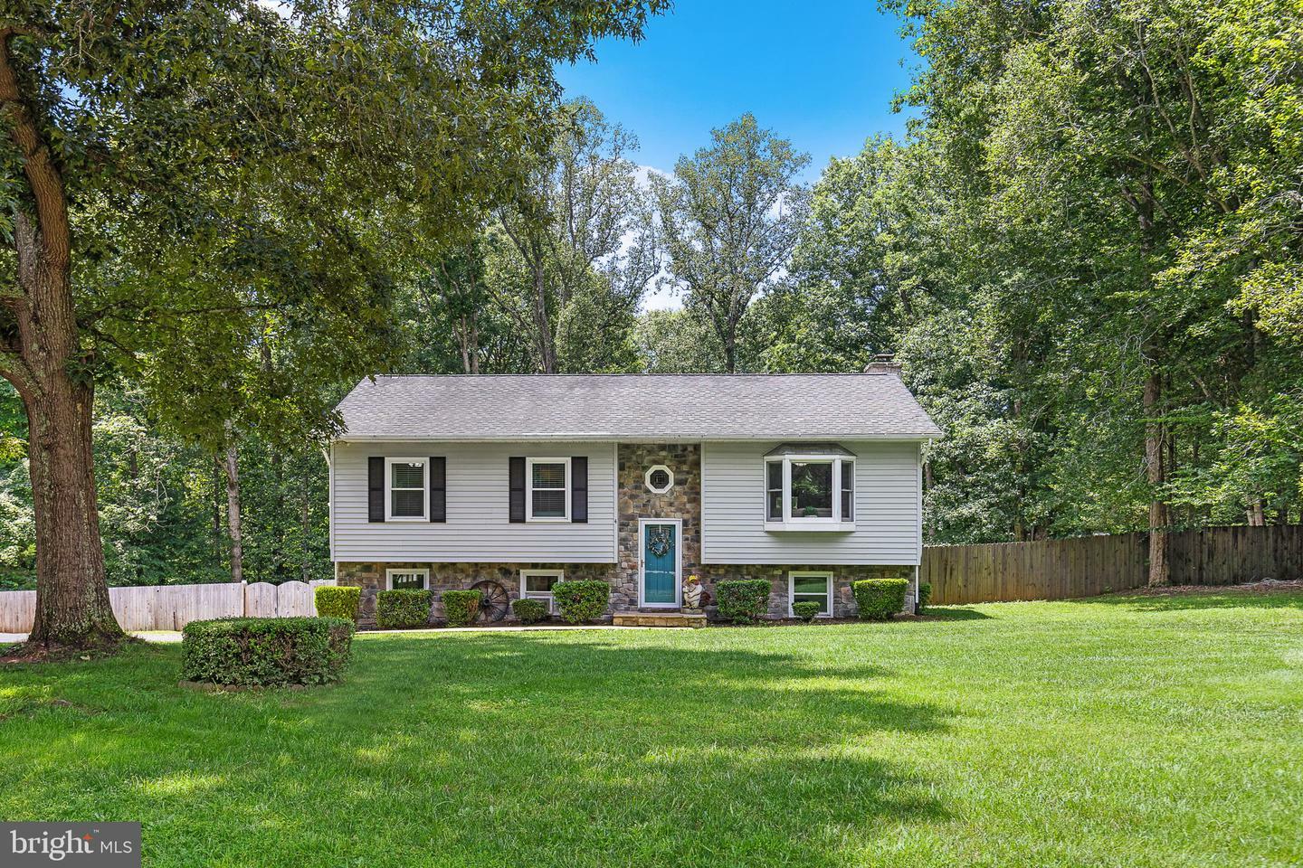 Property Photo: 4 Palomino Court VA 22551