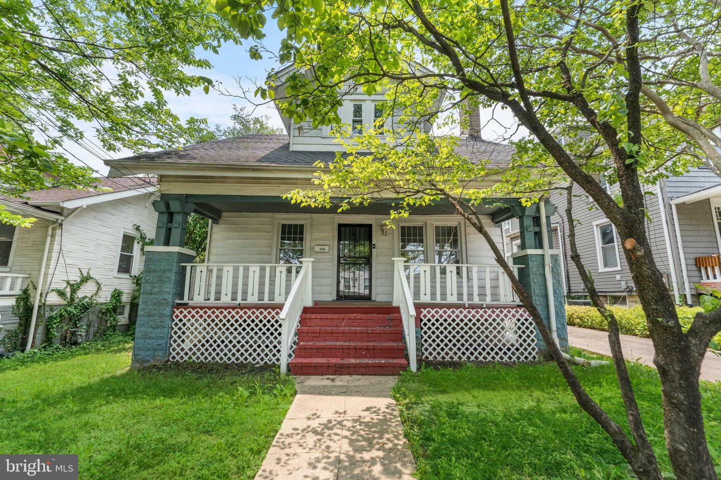 Property Photo: 3006 South Dakota Avenue NE DC 20018