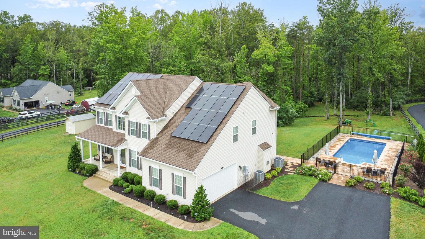 Property Photo: 516 Richards Ferry Road VA 22406