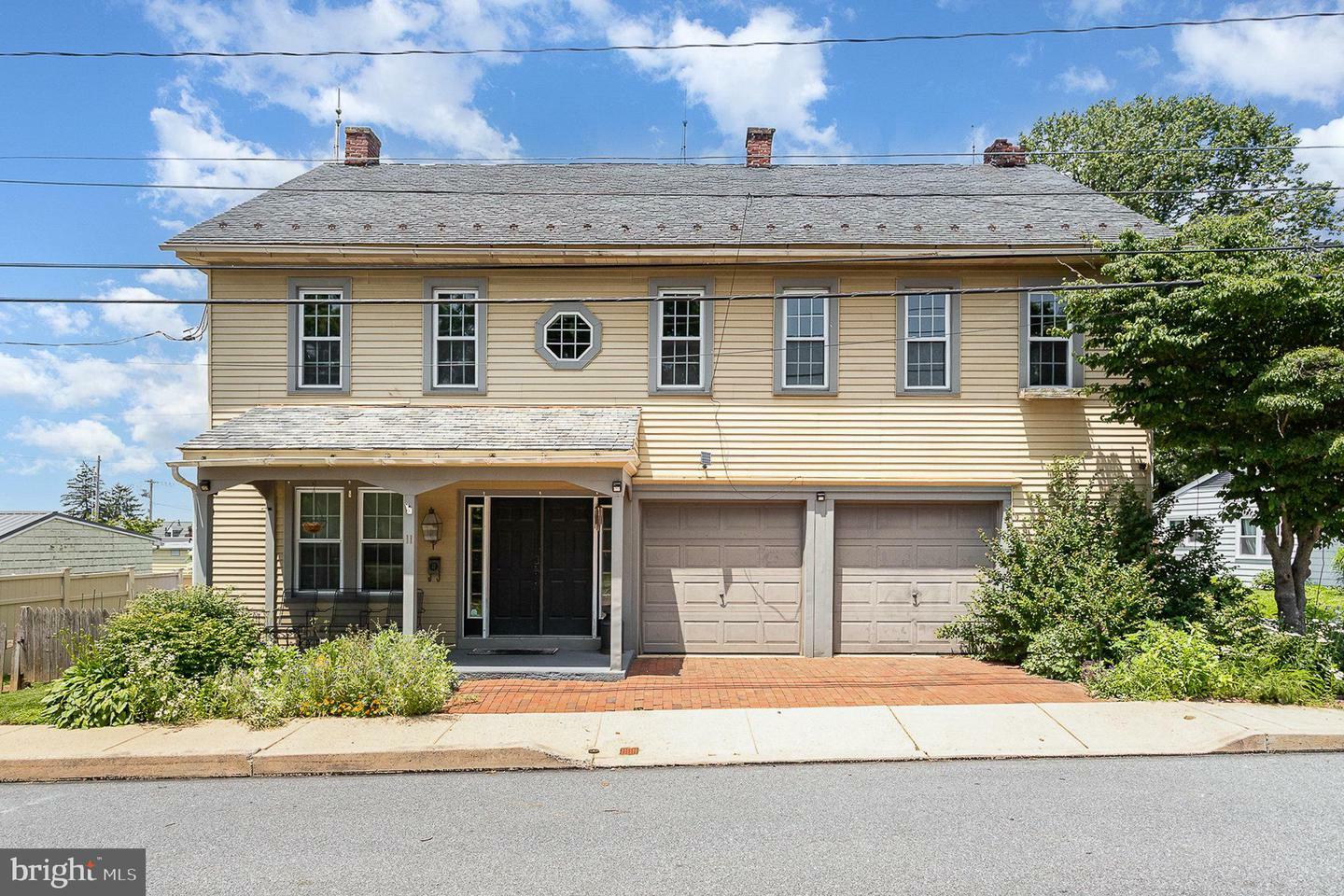 Property Photo:  11 Landis Avenue  PA 17551 