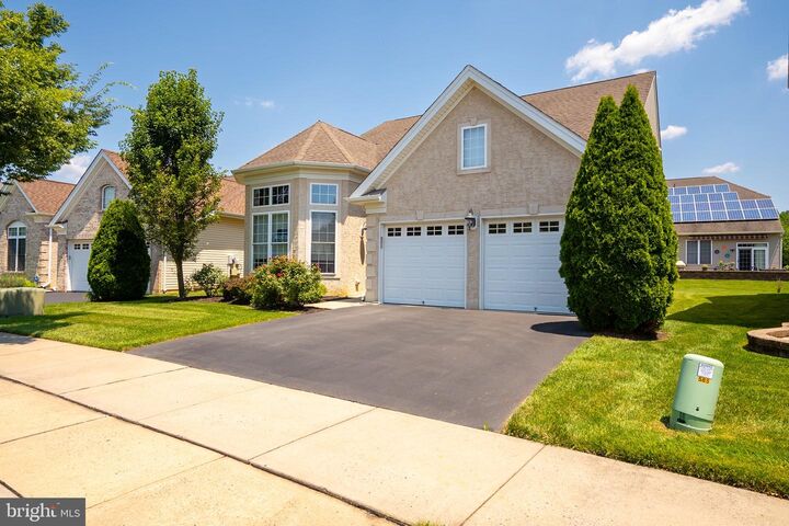 Property Photo:  9 Copernicus Court  NJ 08512 
