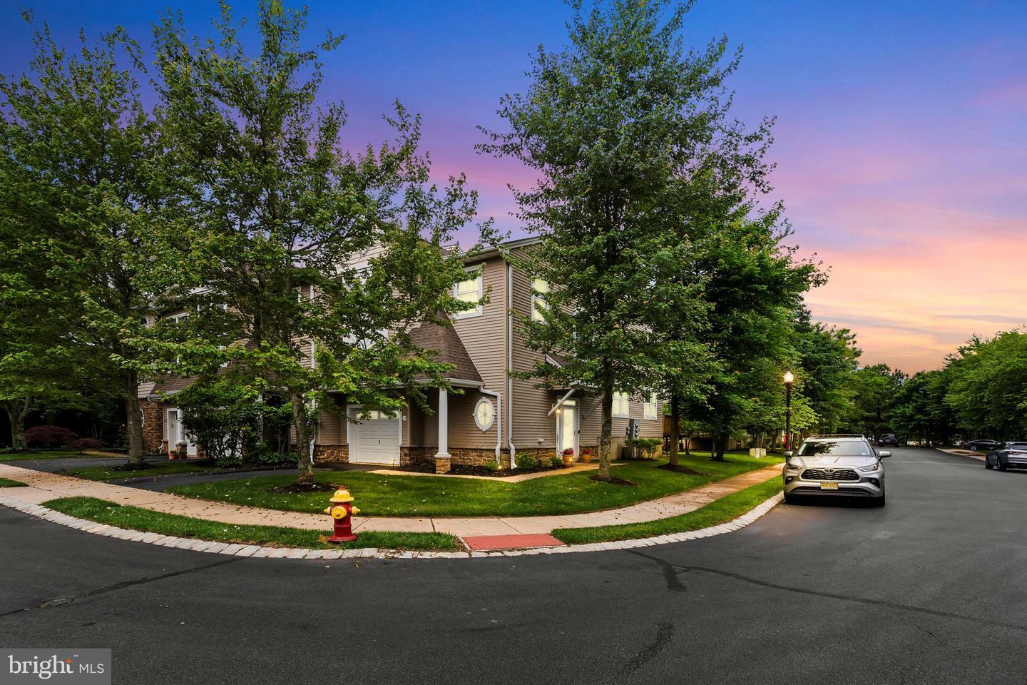 52 Ocean Breeze Court  Manahawkin NJ 08050 photo