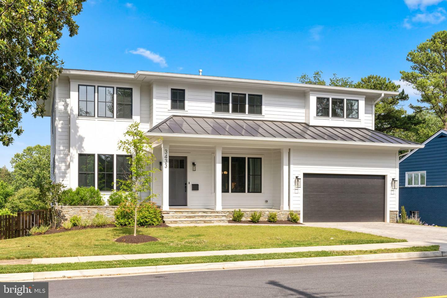 Property Photo: 3433 N Edison Street VA 22207