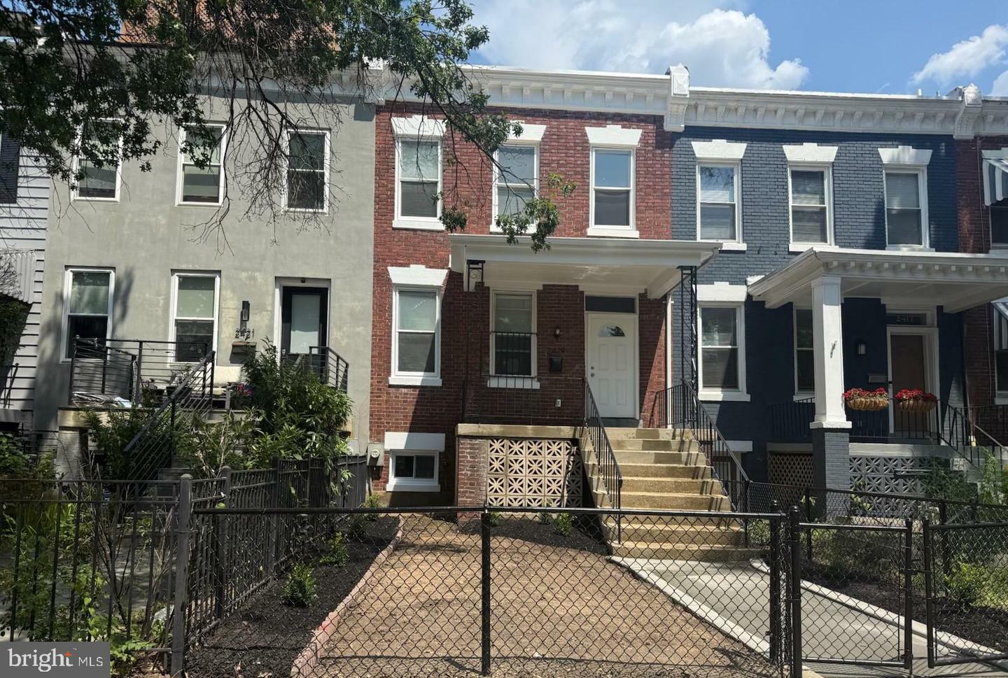 Property Photo: 2419 North Capitol Street NE DC 20002