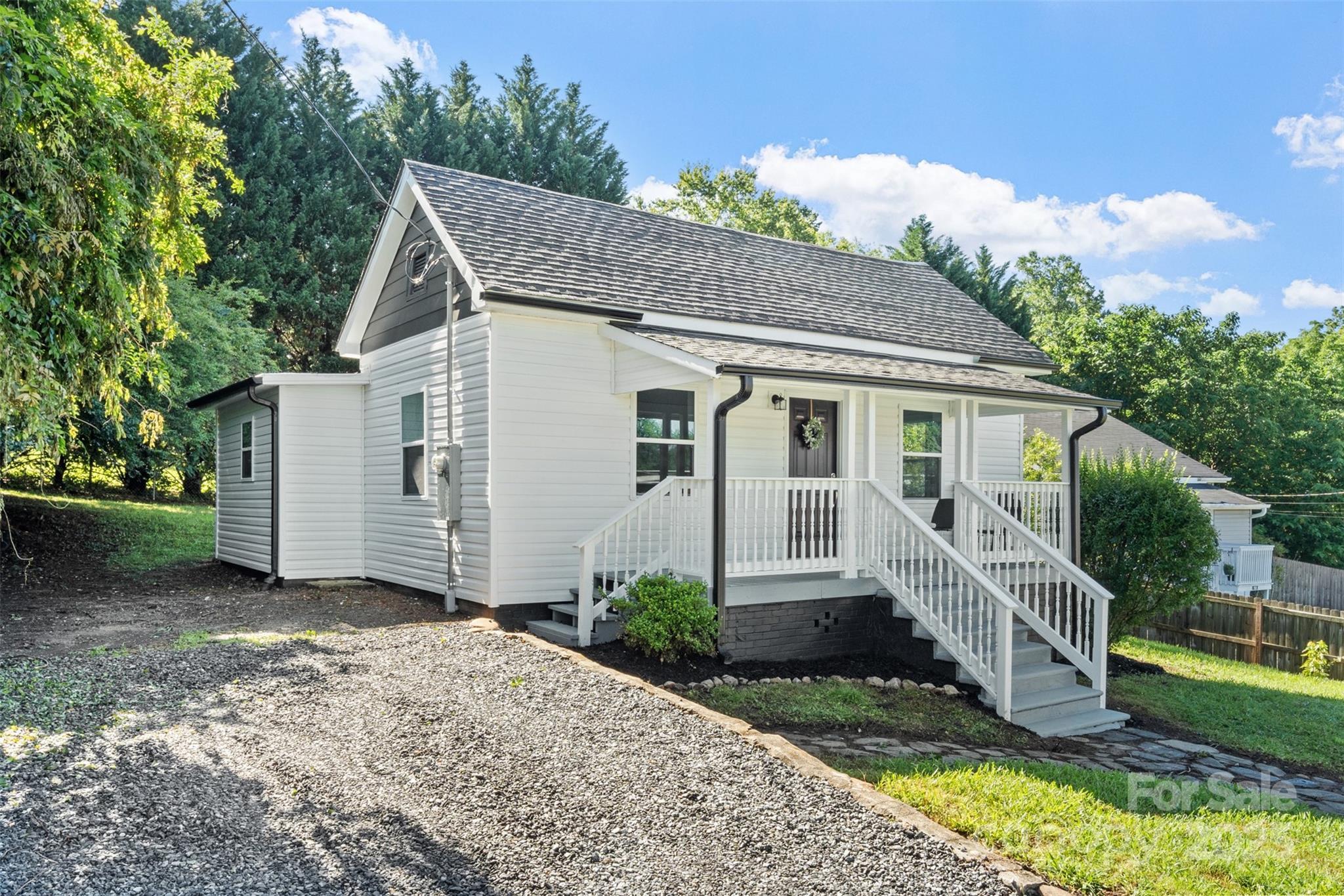 180 Church Street  Marion NC 28752 photo