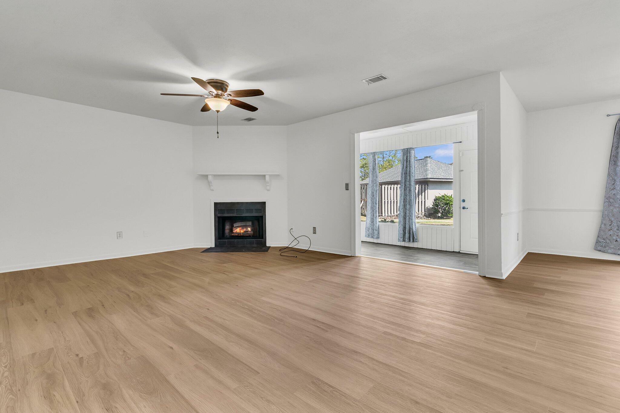 Property Photo:  902 Greenmeadow Drive  SC 29445 