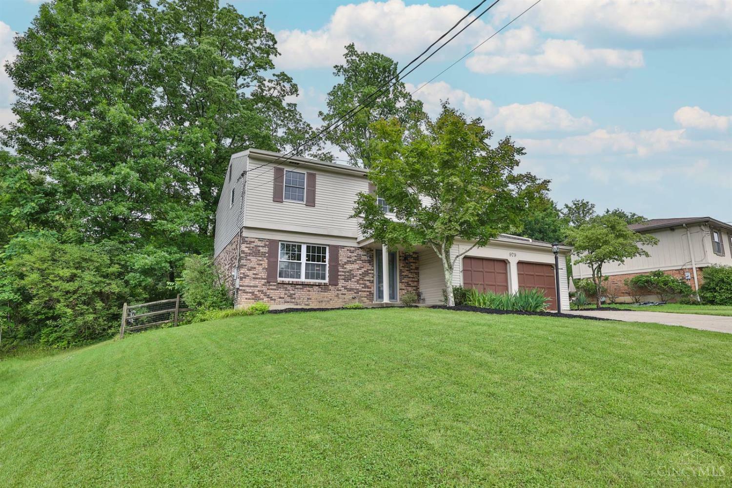 Property Photo: 979 Holz Avenue OH 45230
