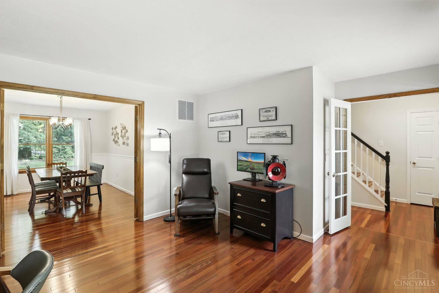 Property Photo: 6219 Maple Grove OH 45152