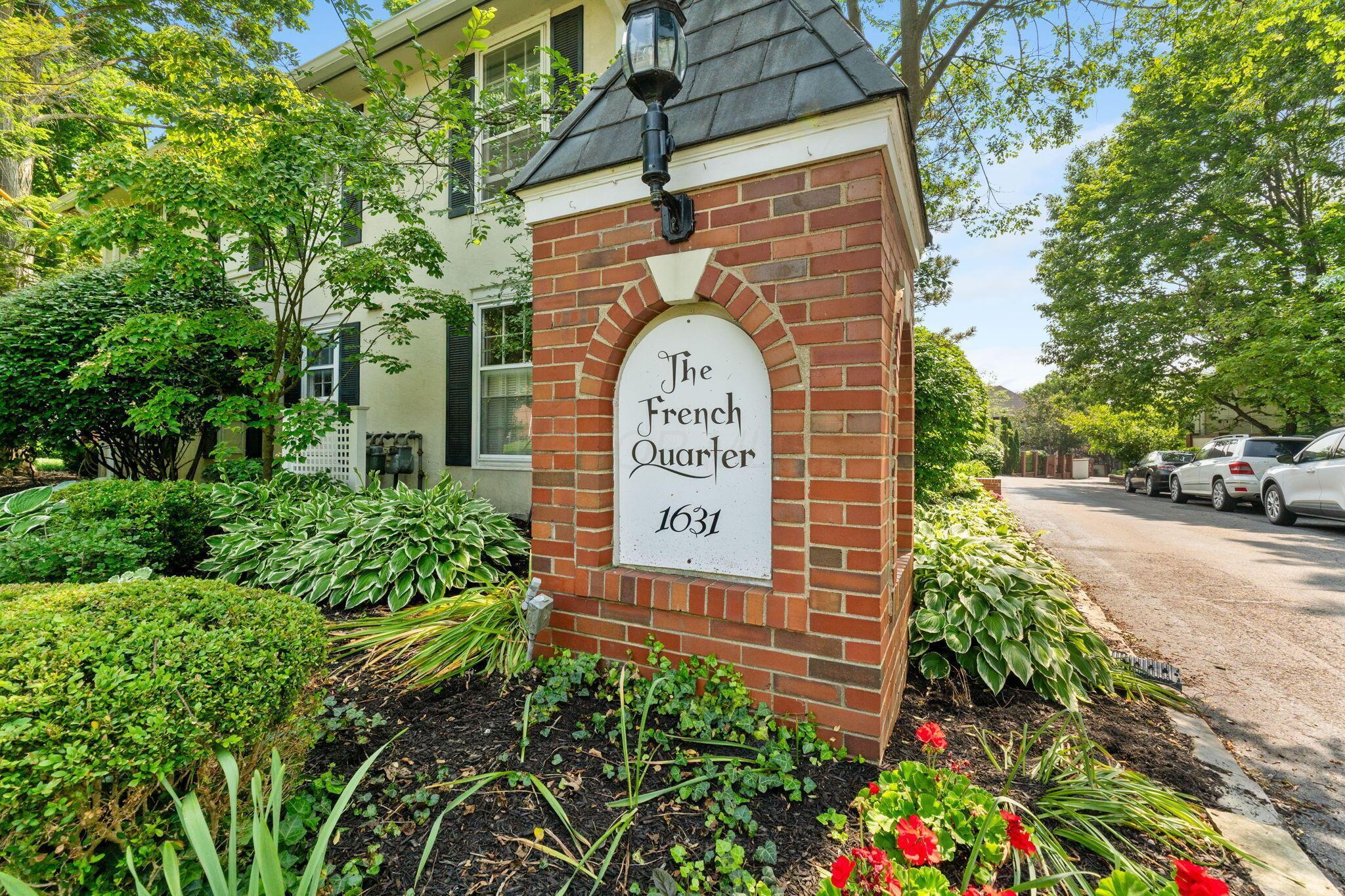 Property Photo: 1631 Roxbury Road OH 43212