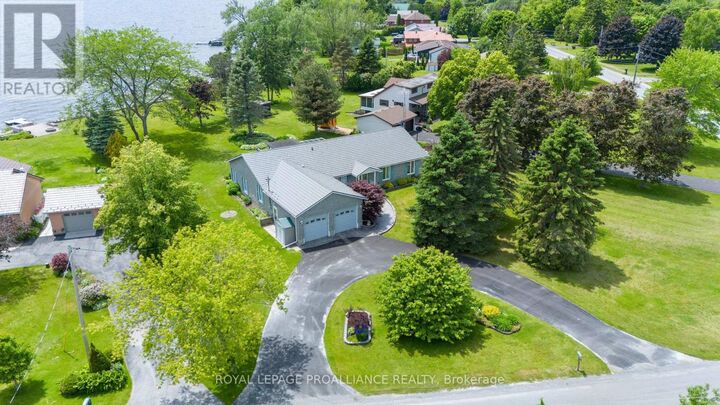 190 Hiscock Shores Road  Prince Edward County (Ameliasburg Ward) ON K0K 1L0 photo