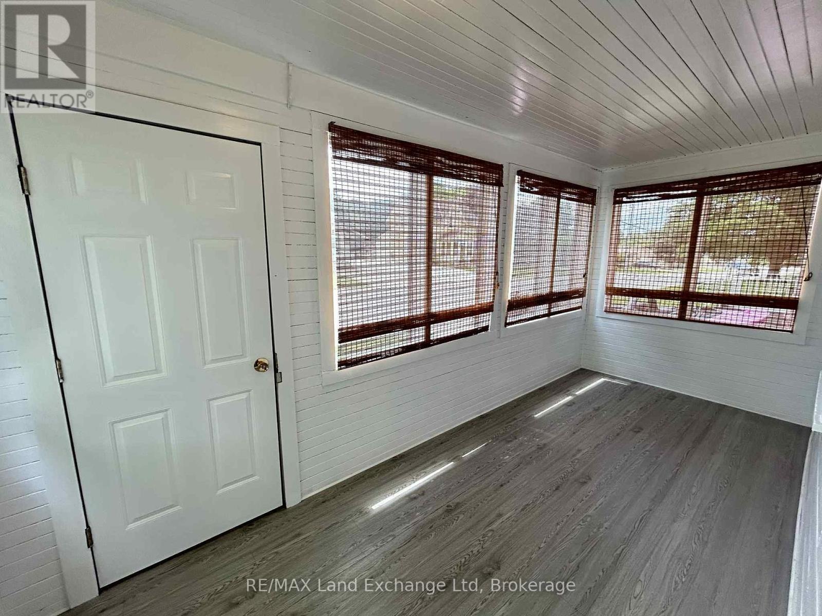 Property Photo: 59 Albert Street East ON N0G 2W0