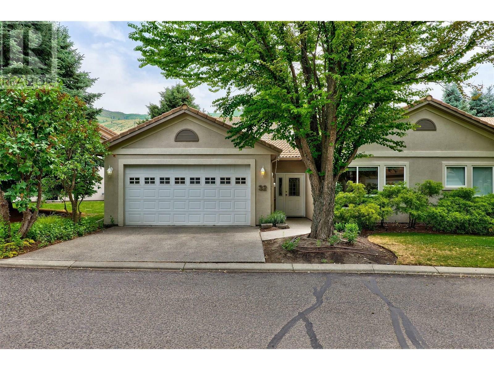 650 Harrington Road 32  Kamloops BC V2B 6T7 photo