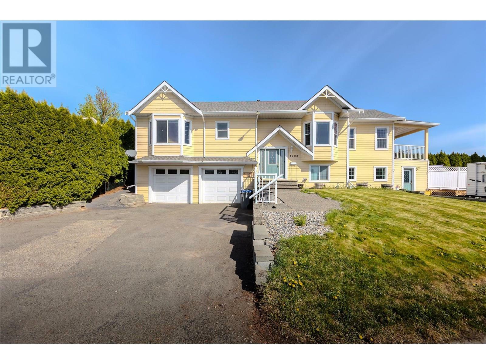 1200 Hook Drive  Kamloops BC V2B 7S9 photo