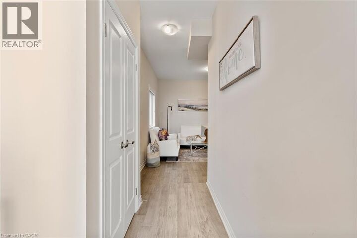 Property Photo:  72 Bradley Ave Avenue  ON L3B 0K1 
