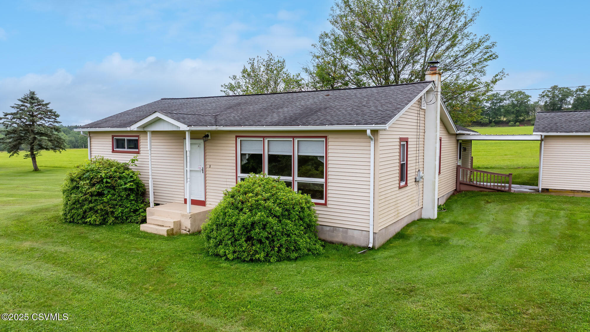 Property Photo: 141 Honeytown Road PA 17878