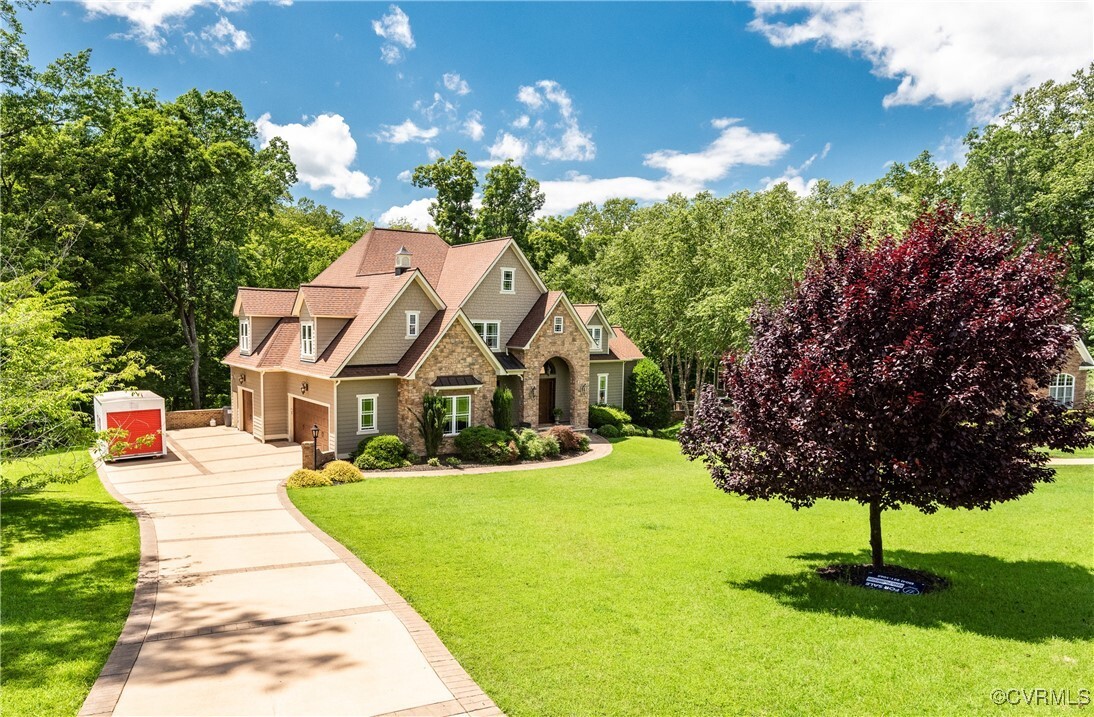 Property Photo:  2631 Royal Crest Drive  VA 23113 