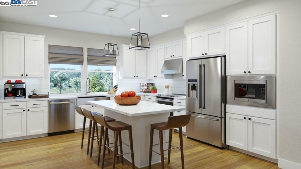 Property Photo: 2007 Clement Avenue CA 94501