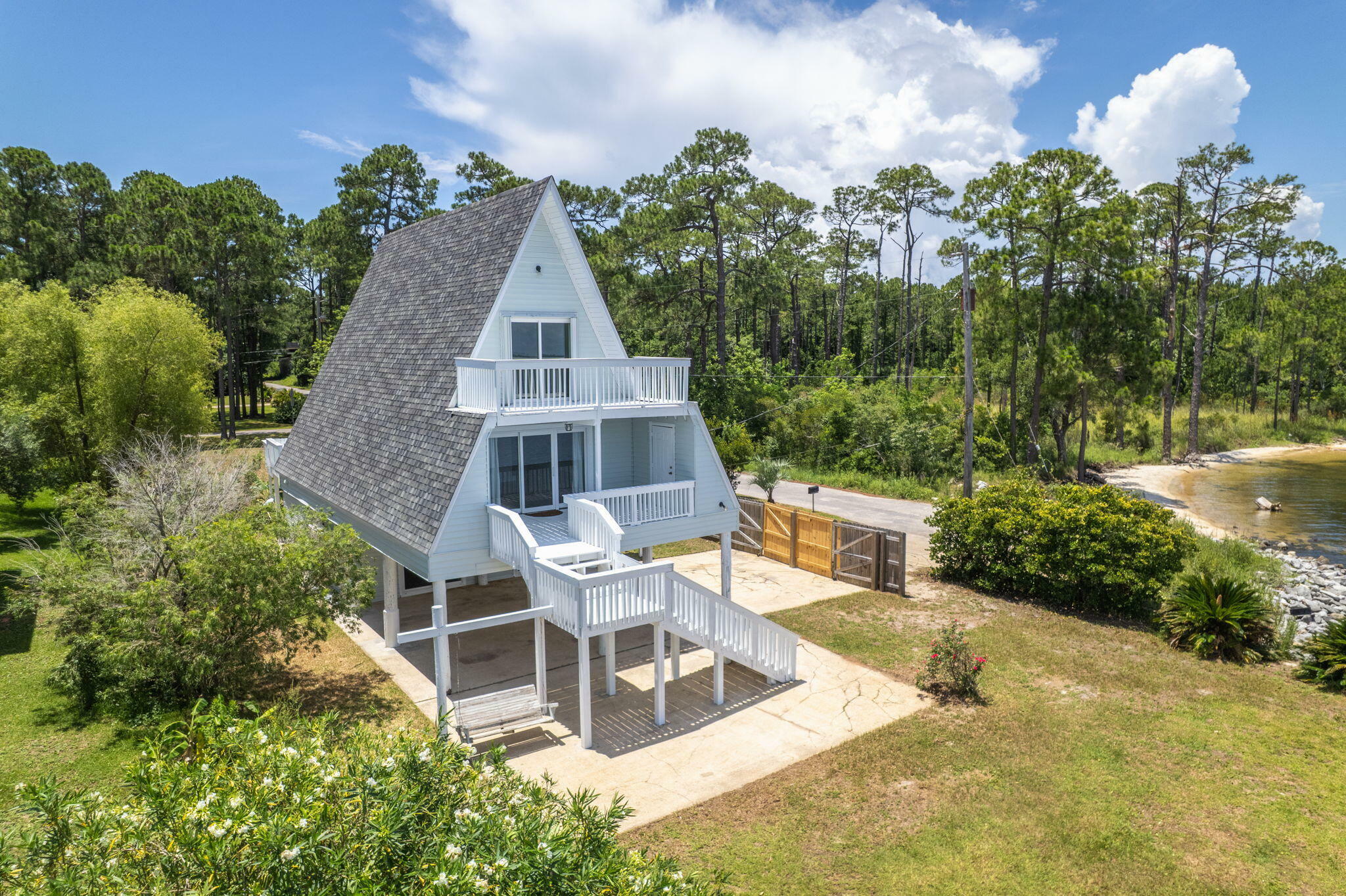 Property Photo: 1698 Redfish Point Road FL 32563