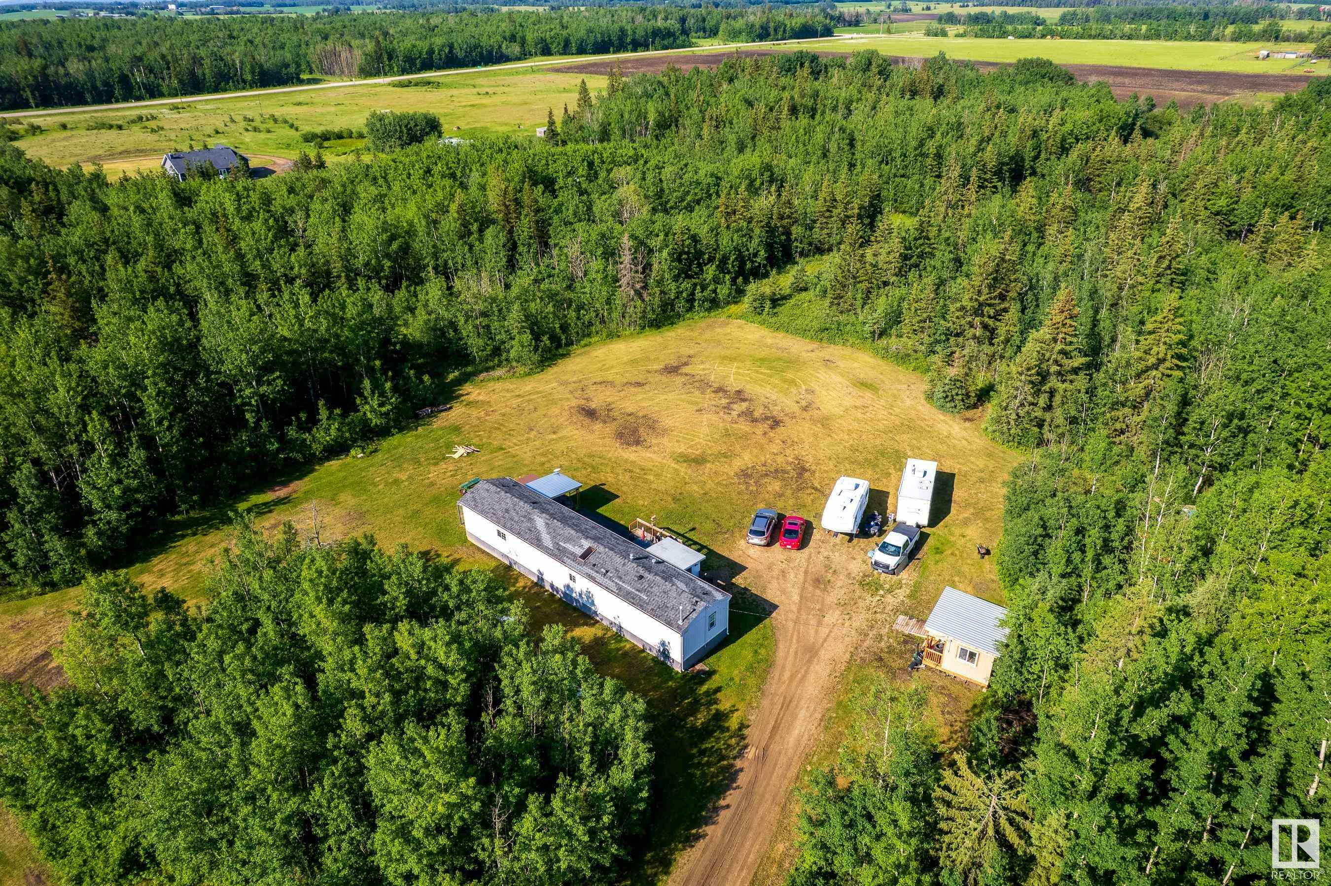 56008 Rge Road 20A  Rural Lac Ste. Anne County AB T0E 1V0 photo