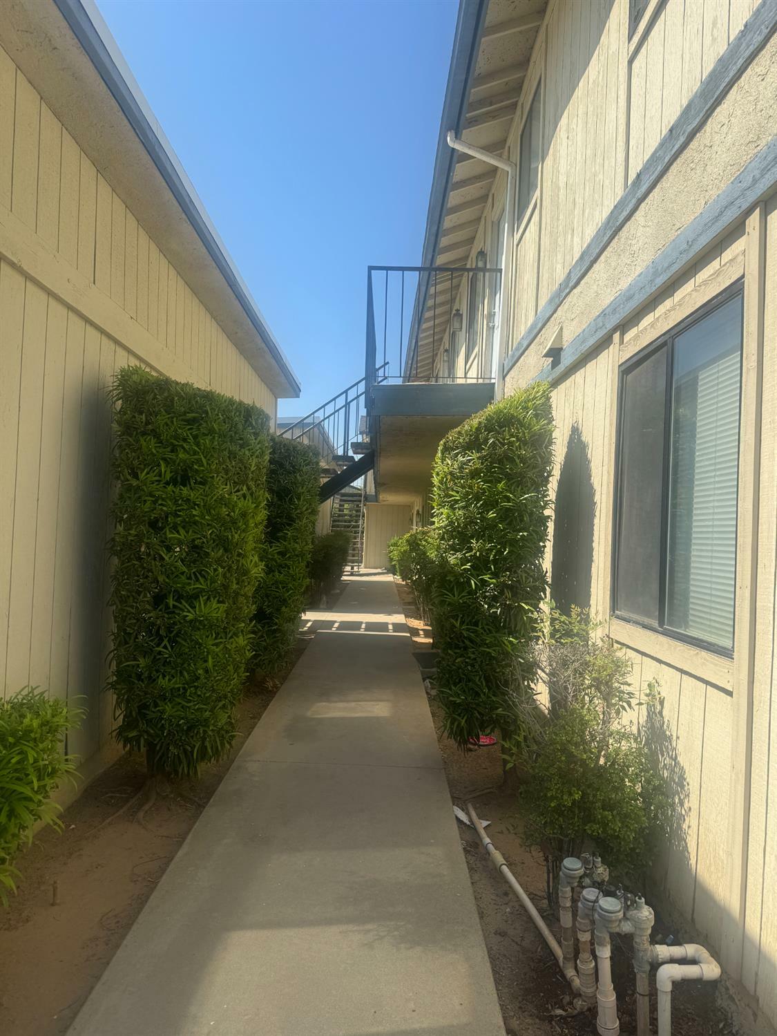 Property Photo:  4303 N Emerson Avenue  CA 93705 