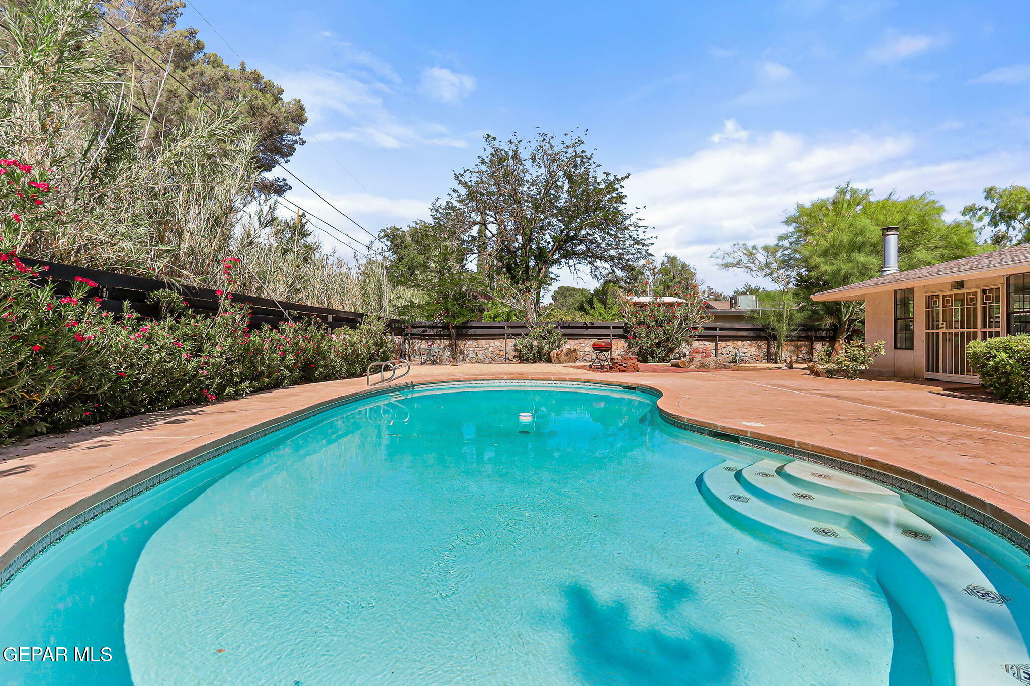 Property Photo:  745 Rinconada Lane  TX 79932 