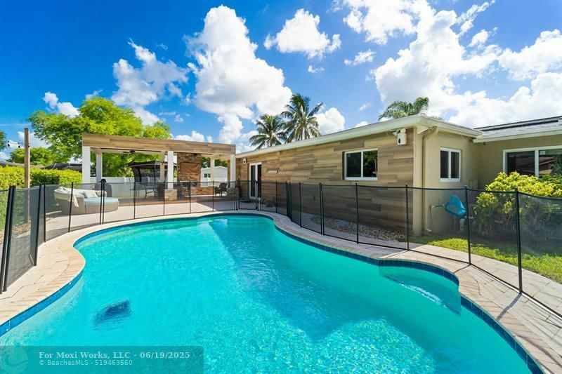 Property Photo:  610 NW 93rd Ave  FL 33024 