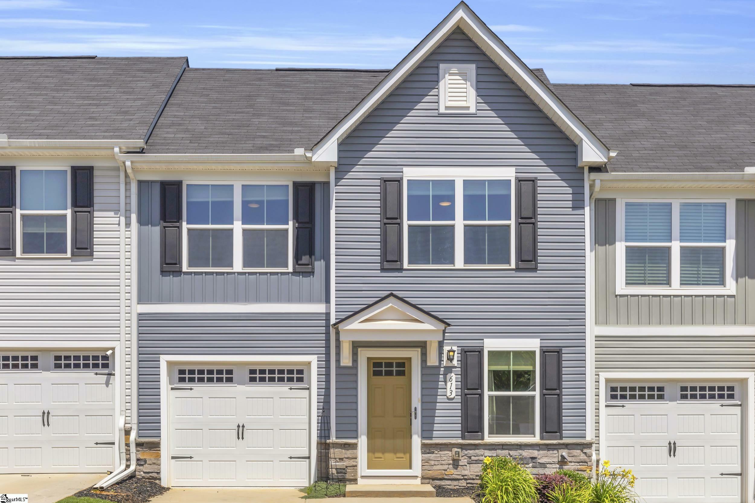Property Photo: 613 Cresslyn Court SC 29617