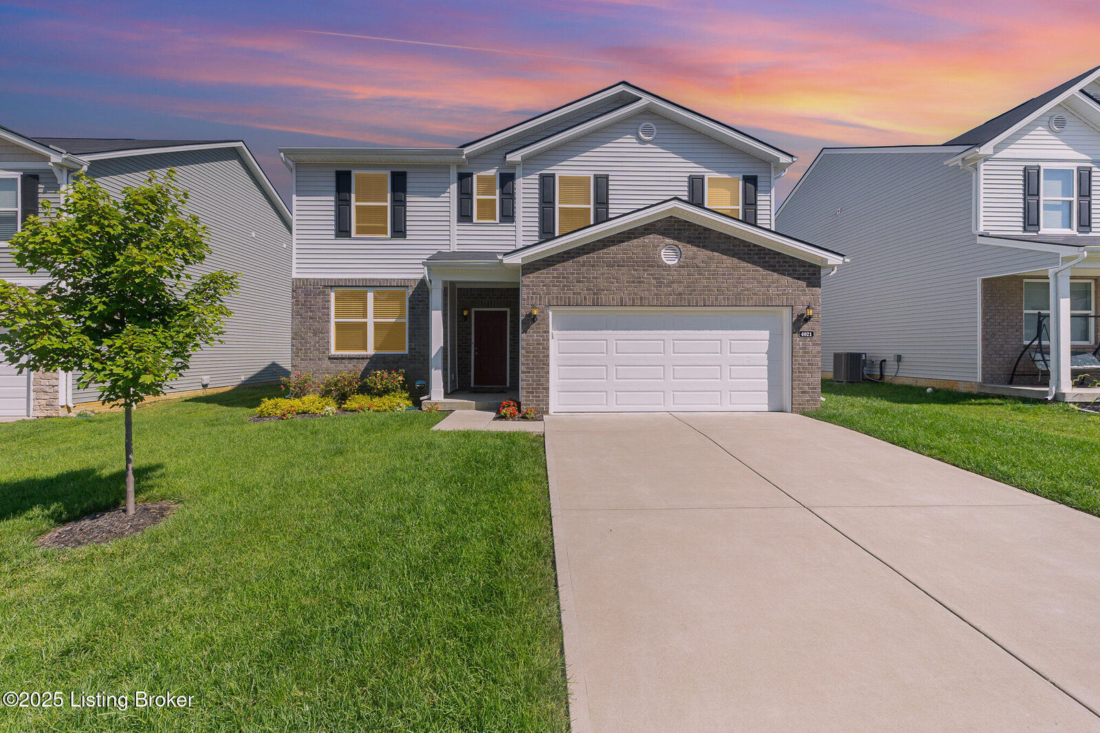 Property Photo: 4021 White Pine Ln KY 40031