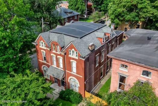 Property Photo: 1129 S Brook St #4 KY 40203