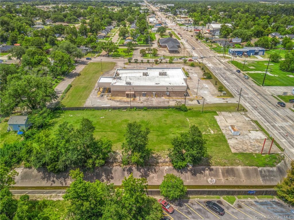 Property Photo: 2016 Gerstner Memorial Drive LA 70601
