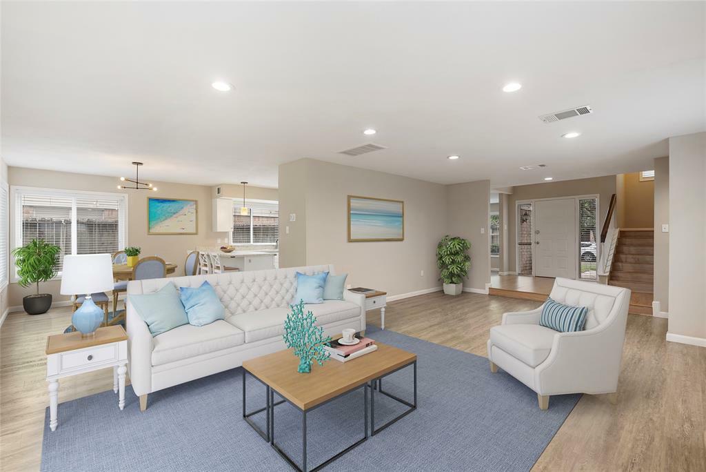 Property Photo:  2207 Brook View Lane  TX 77479 