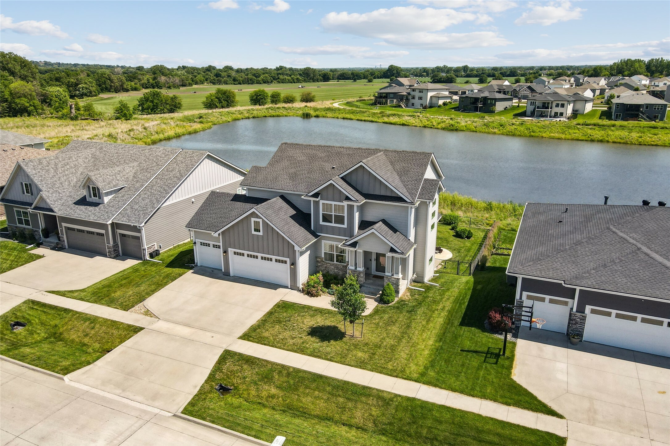Property Photo: 9440 Rushbrook Drive IA 50131