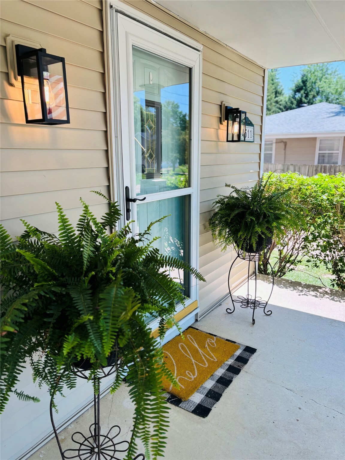Property Photo: 4511 66th Street IA 50322