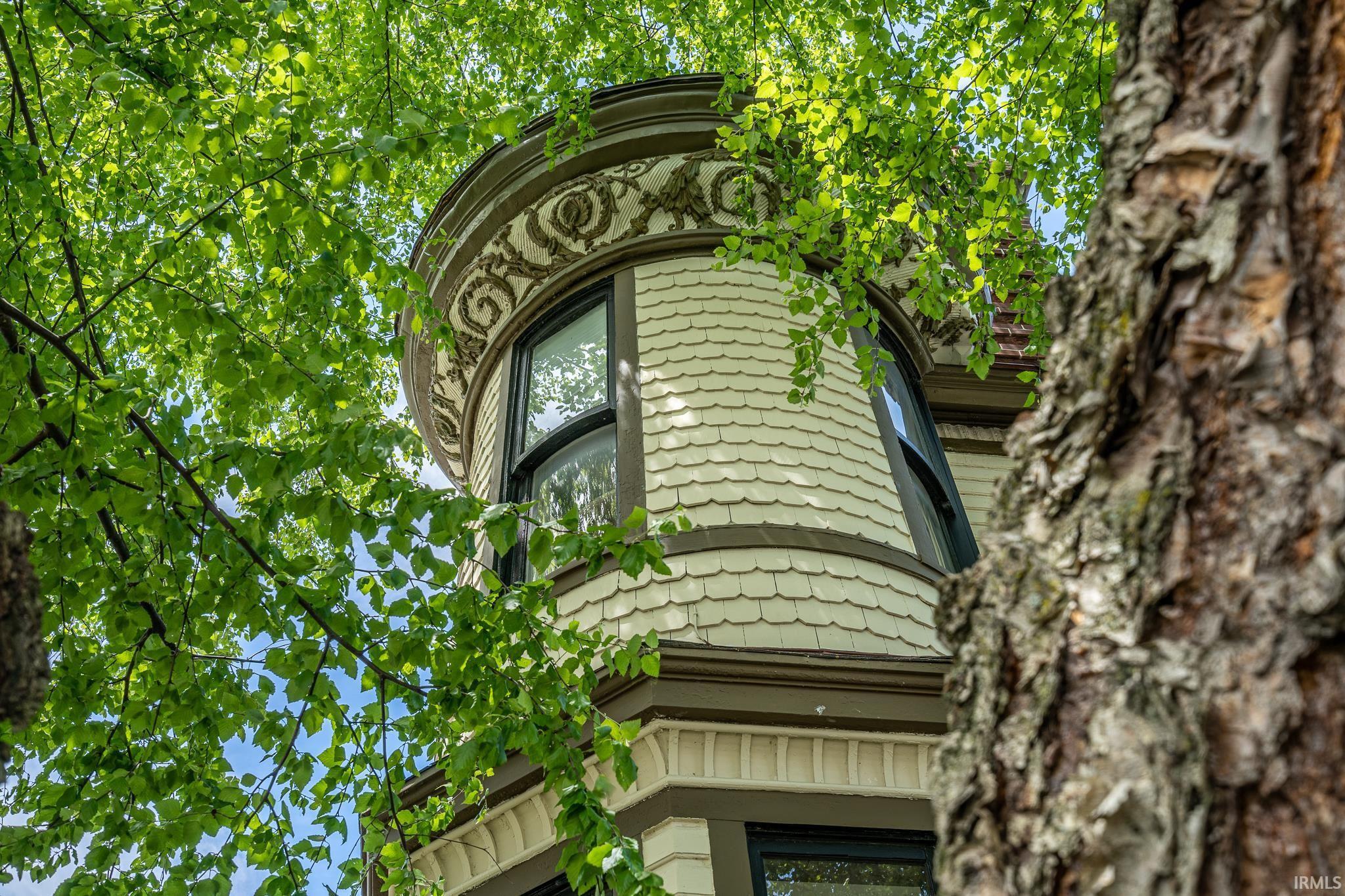 Property Photo: 44 Washington Avenue IN 47713