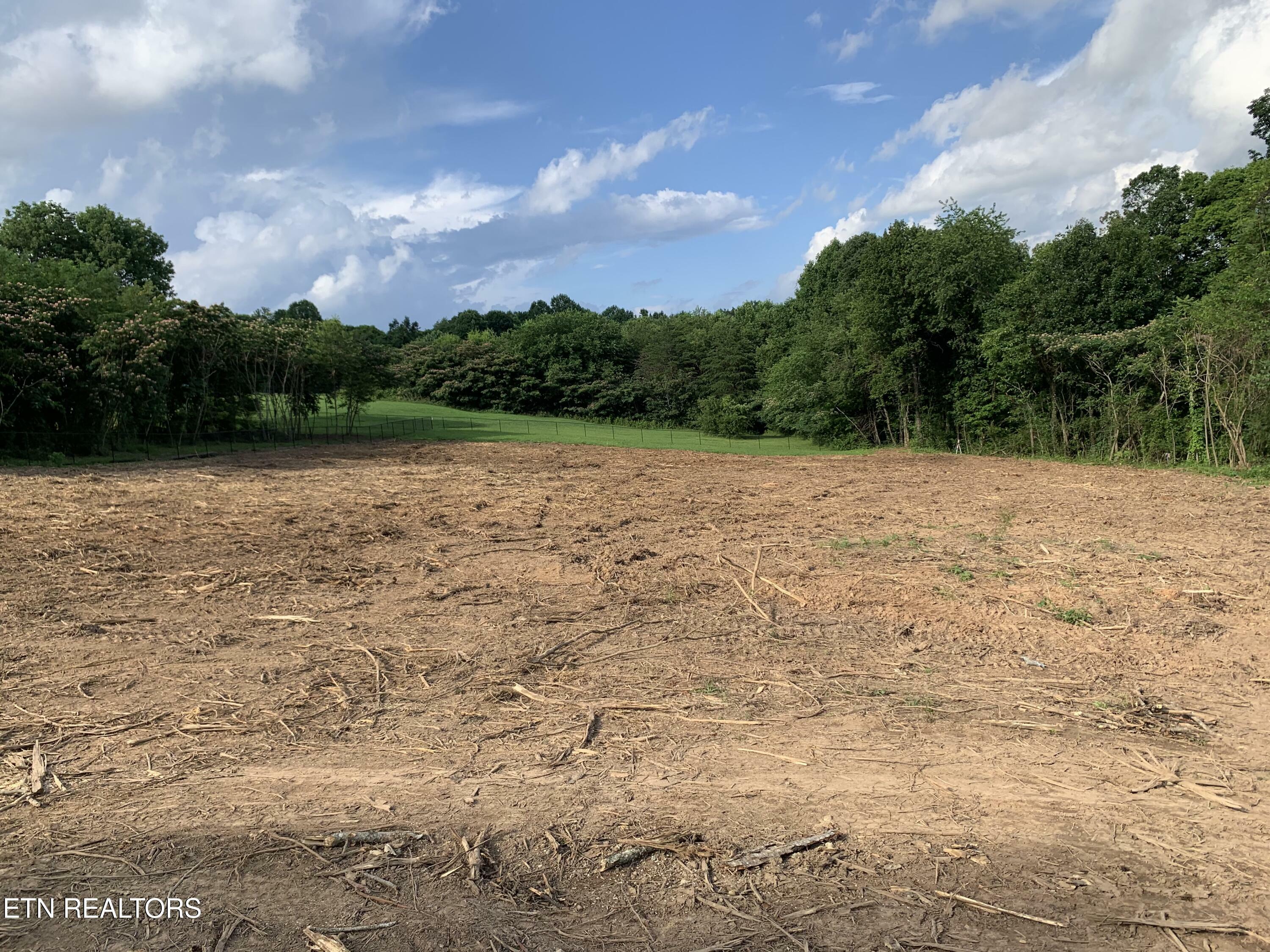 Property Photo: 1636 Leconte Rd TN 37914