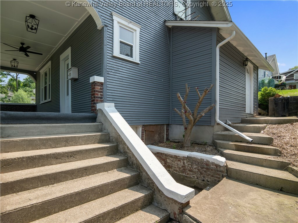 Property Photo: 850 Springdale Drive WV 25302