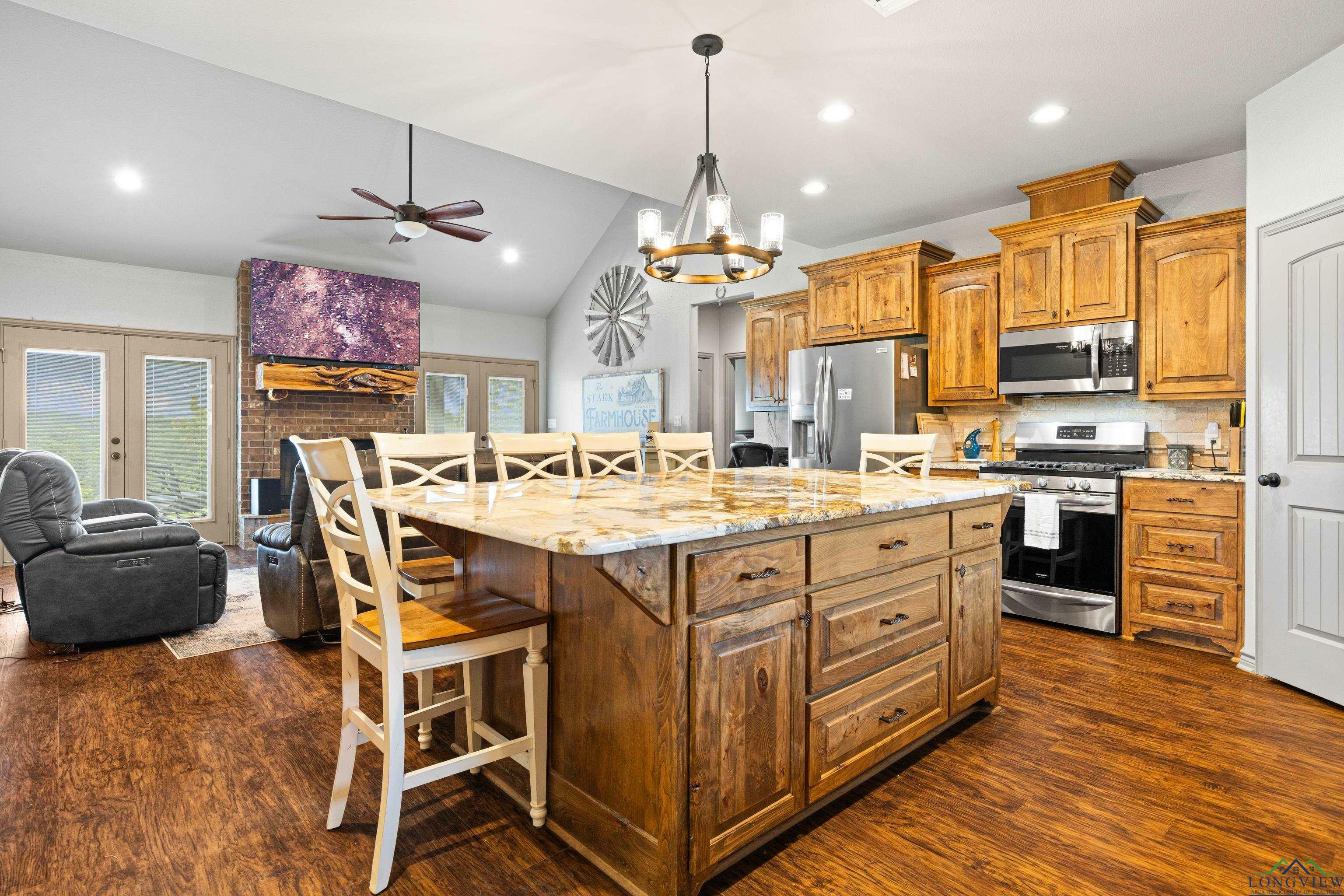 Property Photo:  480 Clowers Rd  TX 75640 