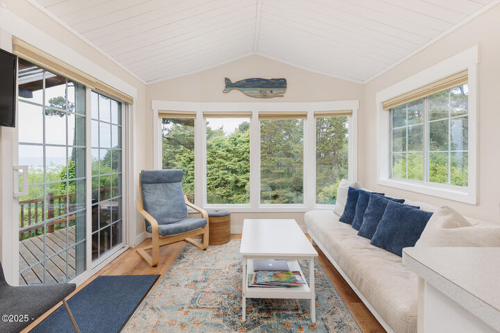 Property Photo: 4875 N Hwy 101 45 OR 97341